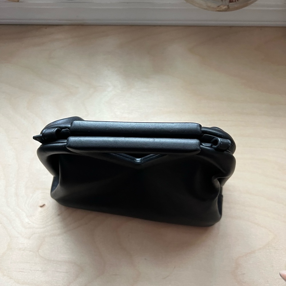 ✨SALE ✨Bottega Veneta Point bag ✨SALE ✨ - Picture 5 of 14